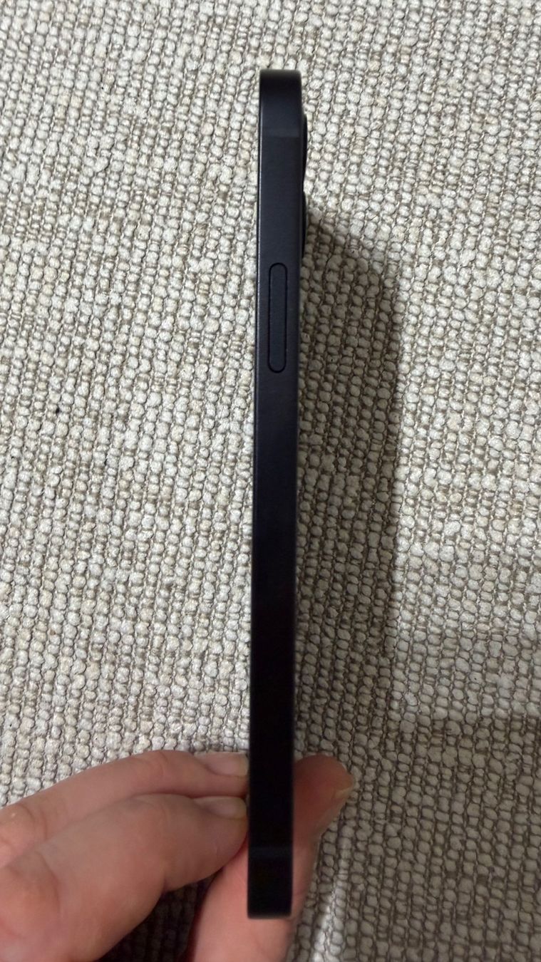 Apple Handys / Smartphones: Apple iPhone 12, schwarz, 128GB – Gebraucht aus Mettmenstetten von Sunsethunter04 5