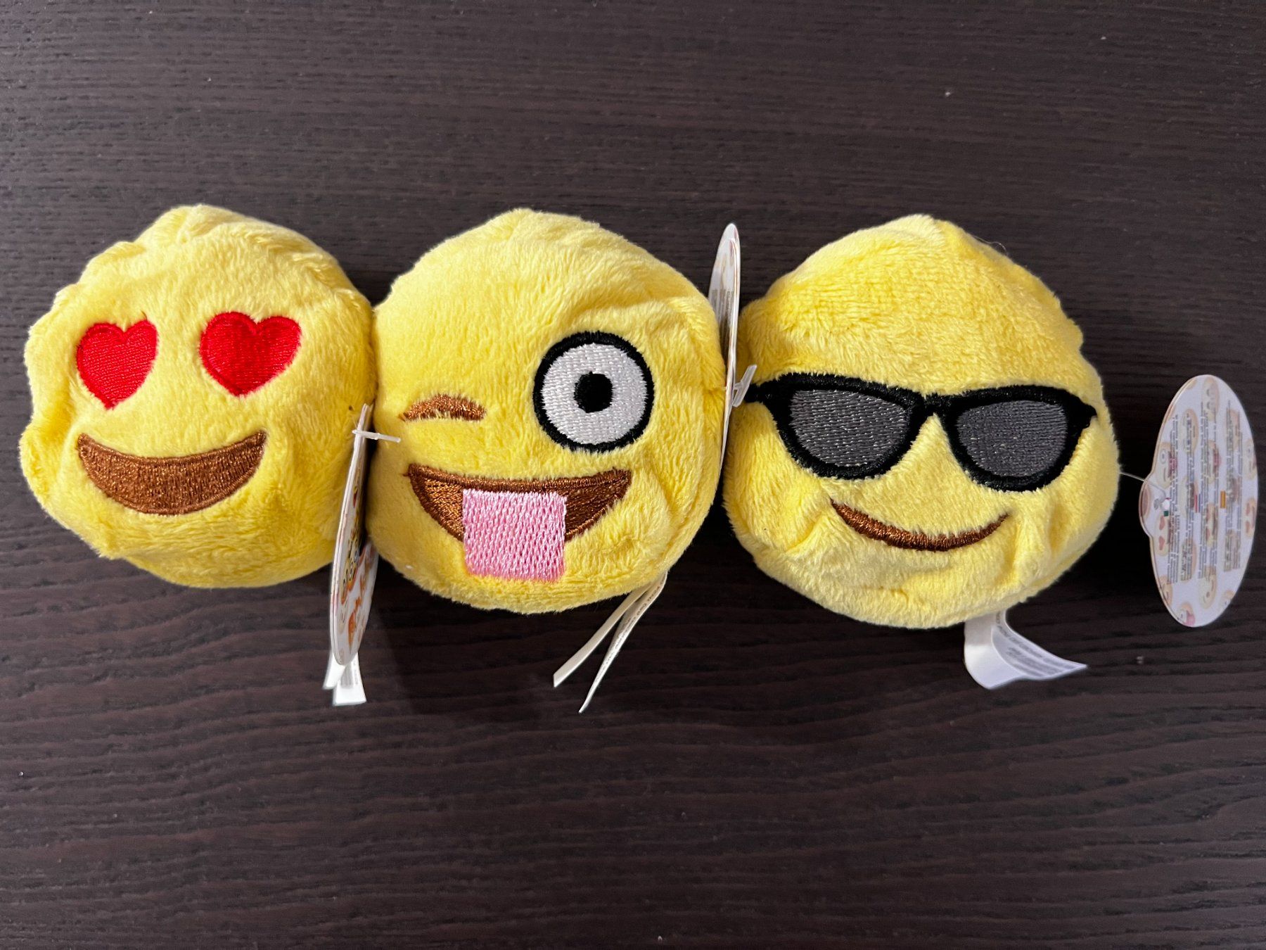 Giocattoli: Plüschtiere Emojis – Usato da Zürich venduto da F84 1