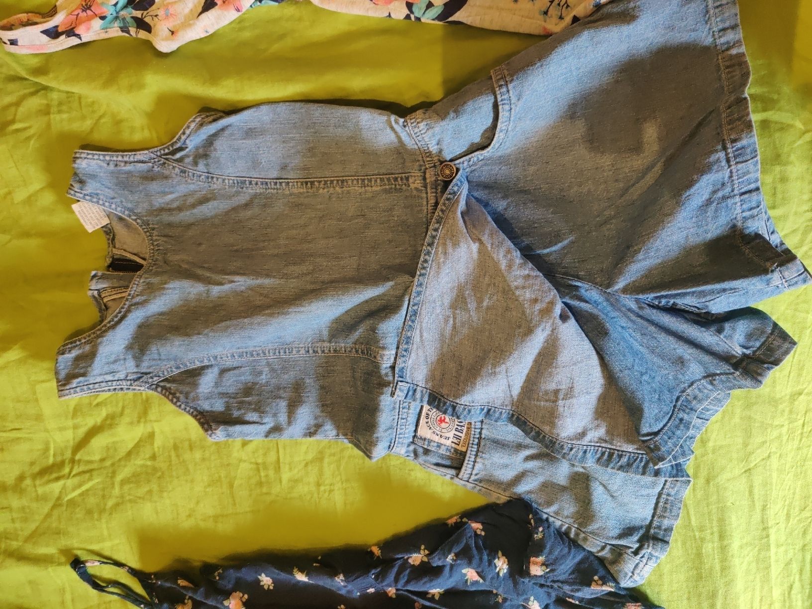 Lotti & Set di vestiti: Set kleiderpaket 3 Jumpsuit 134 – Usato da Degersheim venduto da HariOm 2
