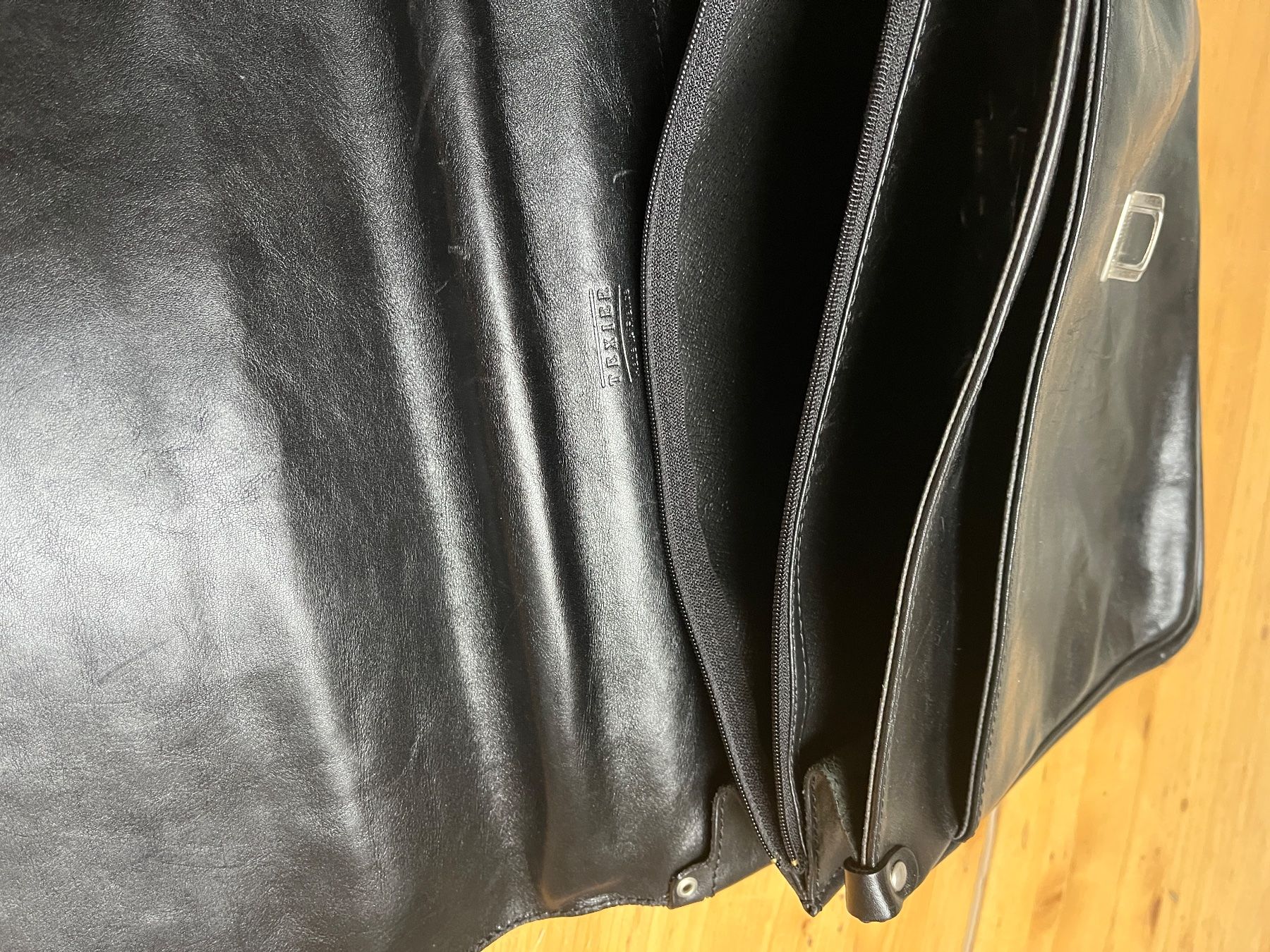 Borse: Ledertasche, neu – Nuovo e nell'imballaggio originale da Zürich venduto da emily02 5