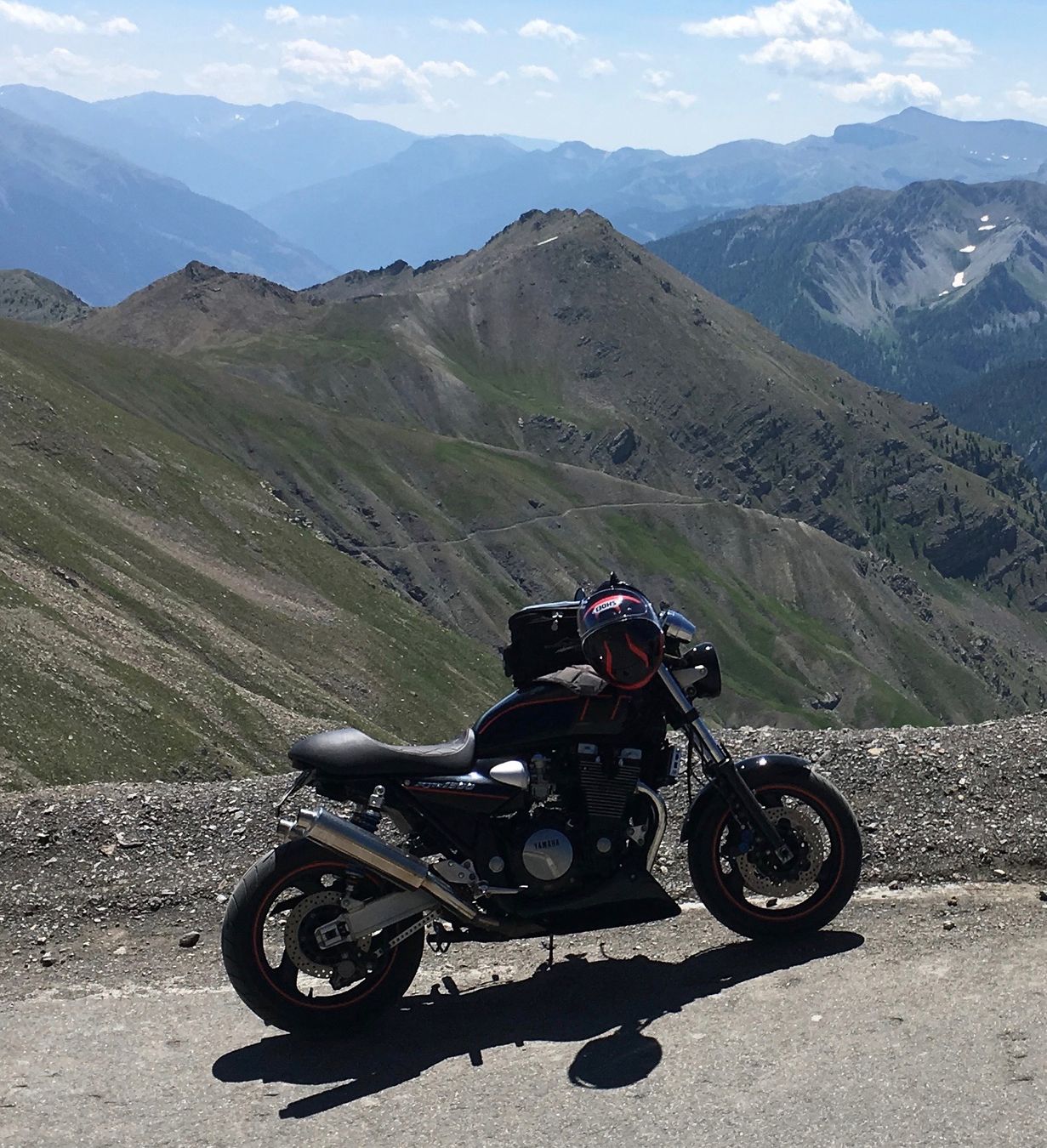 Strada: Yamaha XJR 1300 – Usato da Zürich venduto da lumei 4