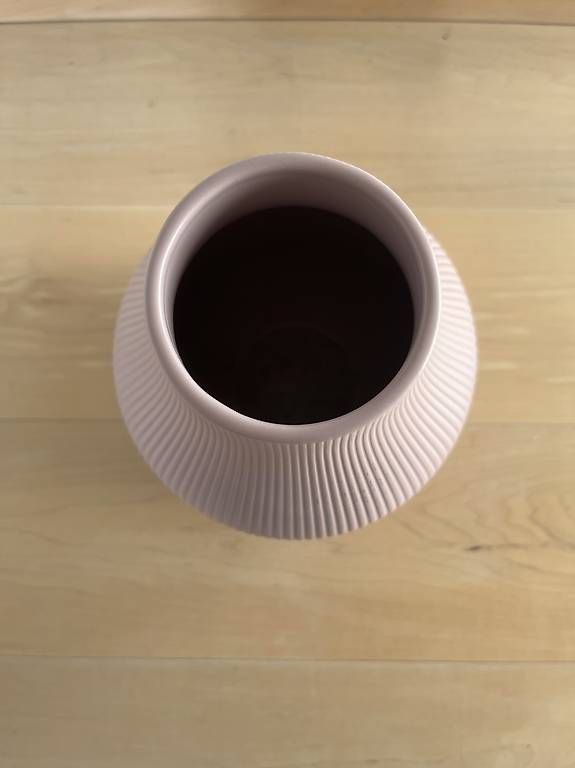 Vasi & Recipienti: Vase Ikea rosa – Usato da Thun venduto da noe_5tzm 1
