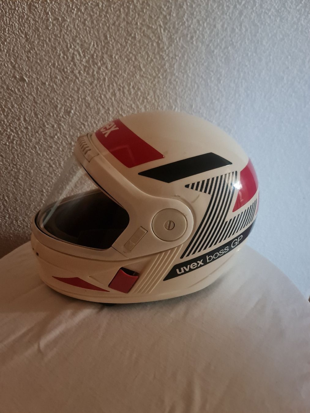 Uvex Caschi & visiere: Uvex Motorradhelm   in grösse M/57 – Usato da triengen venduto da fad_g29d 3
