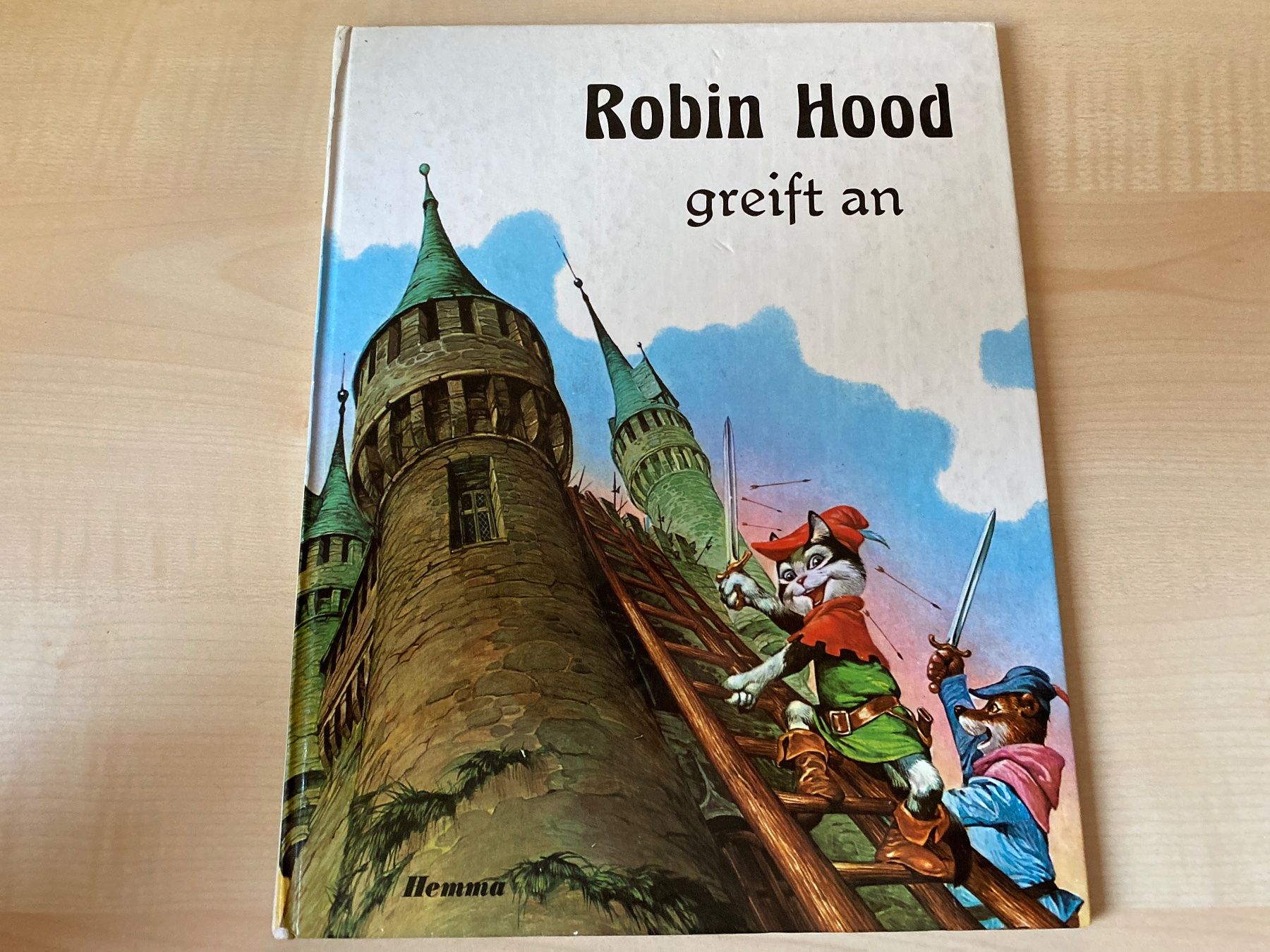 Bücher: Buch Robin Hood greift an – Gebraucht aus Bülach von Jackybabue