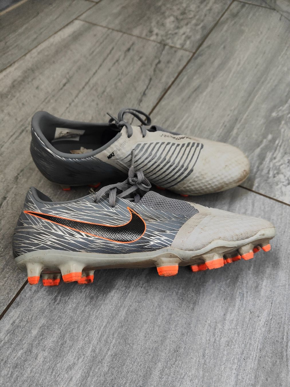 Scarpe da uomo: nike Phantom – Usato da Tesserete venduto da eli_y5kr 1
