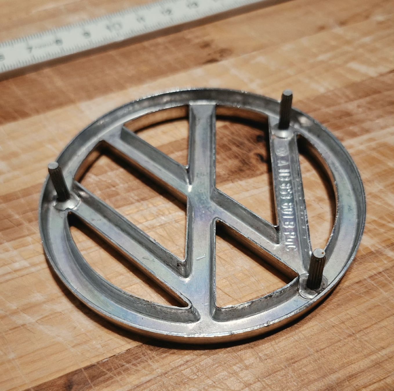 VW Alle Autoersatzteile: VW Käfer Emblem – Gebraucht aus Triesen von BLACKSHEEP75 5