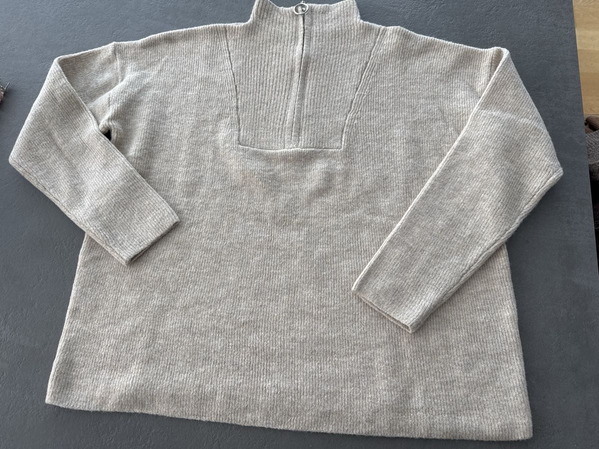 Pullover & Sweatshirts: Strickpullover Gr. M, Beige – Neu (gemäss Beschreibung) aus Sursee von Alyel