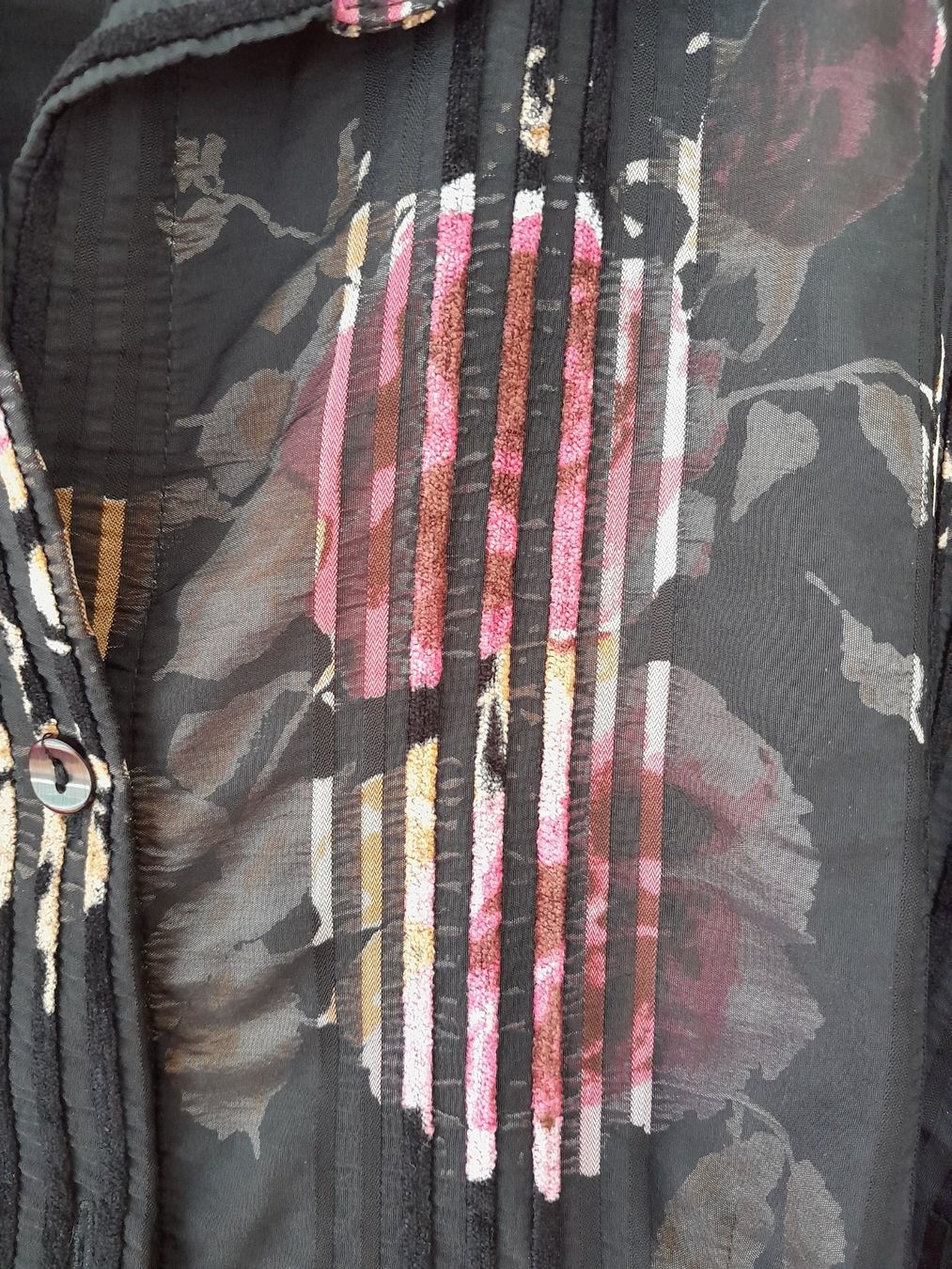 Camicette: Chemise 42 comme neuve – Usato da Charmey (Gruyère) venduto da Laulau.sansan 1