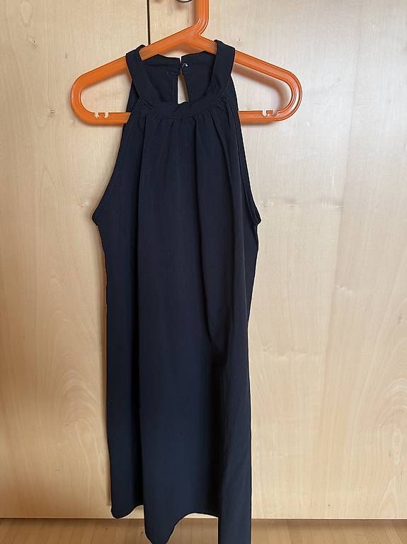Vestiti: Kleid 3.- Fr. – Nuovo e nell'imballaggio originale da Buchs AG venduto da Cres3 4