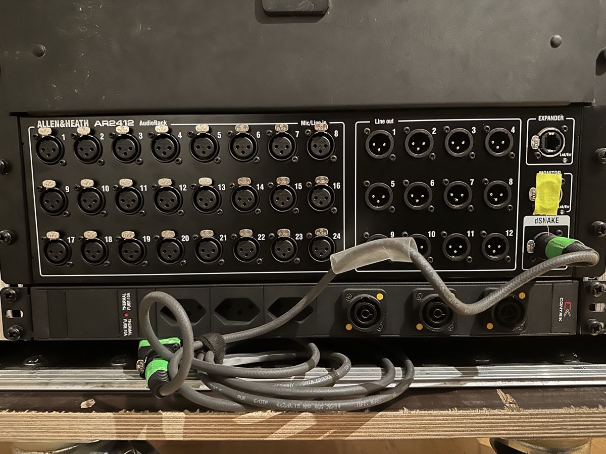 Allen & Heath Platines de mixage: Allen&Heath AR2412 Stagebox – D'occasion à Triengen par Gugelhopf123