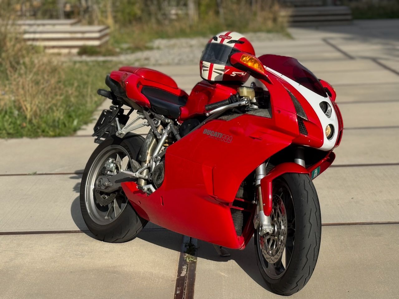 Ducati Strada: DUCATI 999 Biposto - ein moderner Klassiker – Usato da Zürich venduto da ralakilchberg