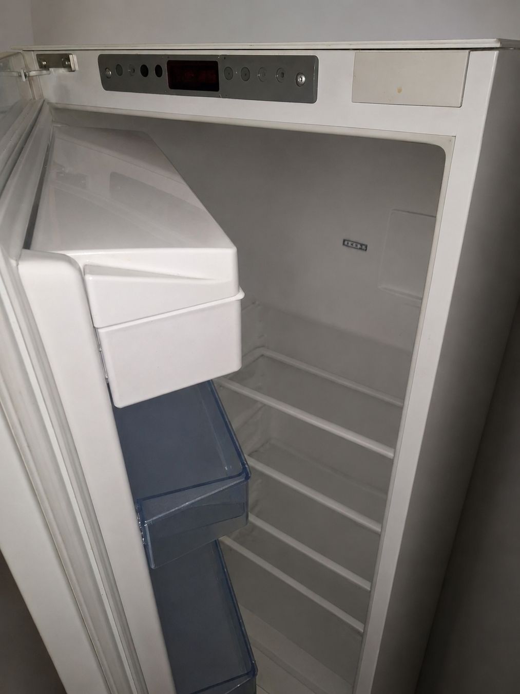 V-Zug Frigoriferi: kuhlschrank v-zug – Usato da Bürglen TG venduto da Pluto1986 1