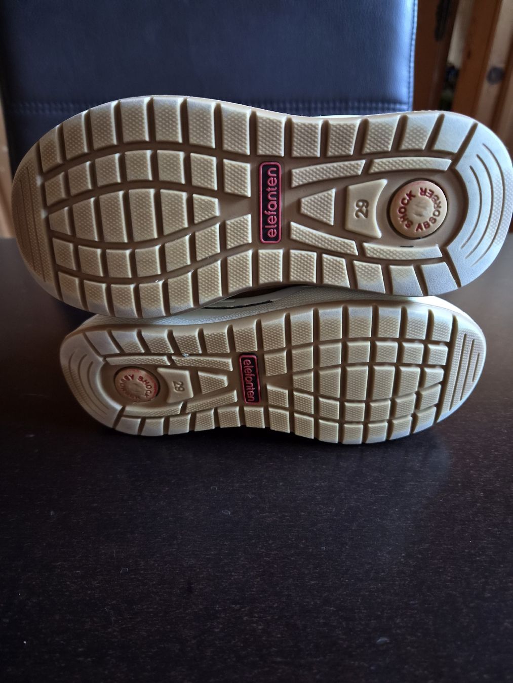 Elefanten Chaussures garçon: Schuh braun Gr.29 – D'occasion à Disentis/Mustér par epa_862v 2