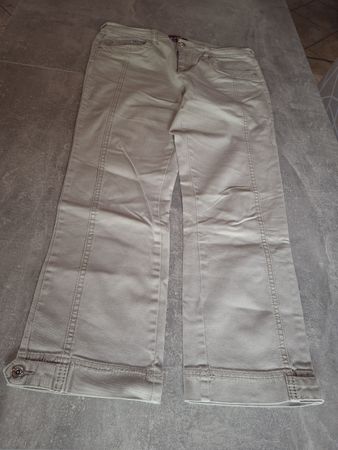 Pantalon beige taille 38 marque Biaggini 98% coton 