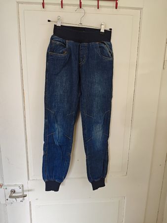 Hose Villervalla Gr 140 