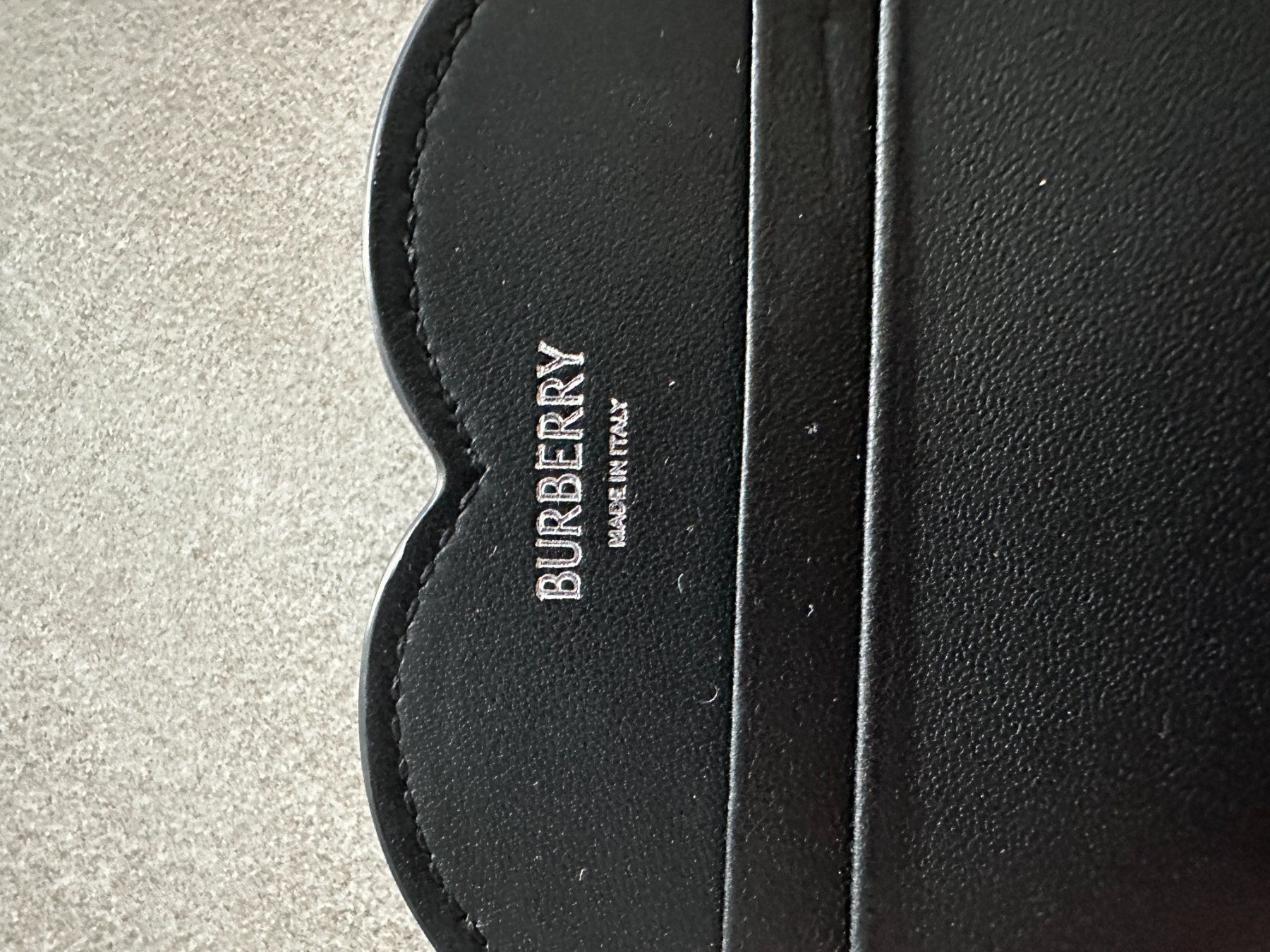 Burberry Portafogli: New wallet cardholder Burberry – Nuovo e nell'imballaggio originale da Lugano venduto da juledo 3