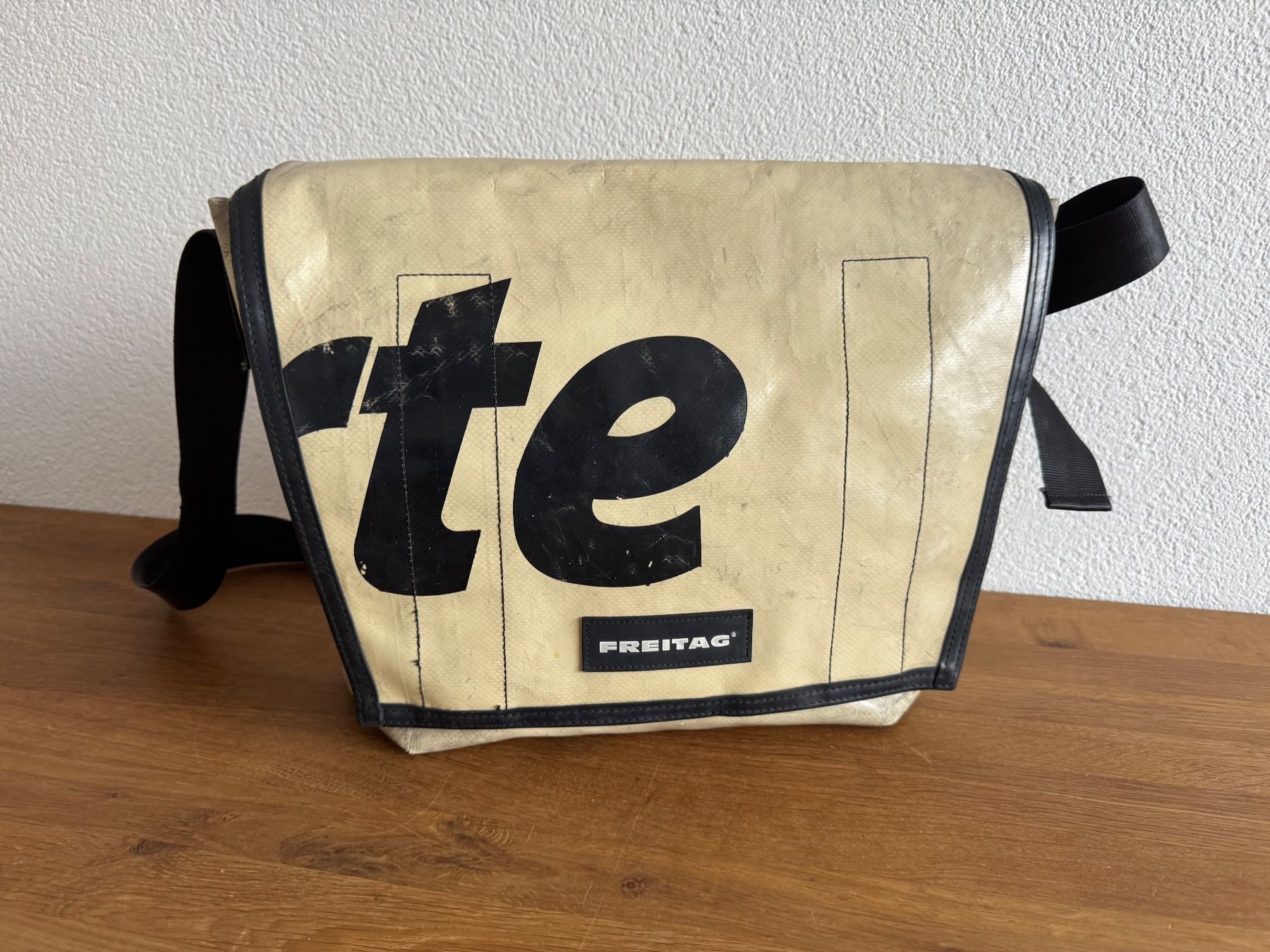 Freitag Taschen: Freitag Tasche Dexter F14 – Gebraucht aus Frauenfeld von lind11