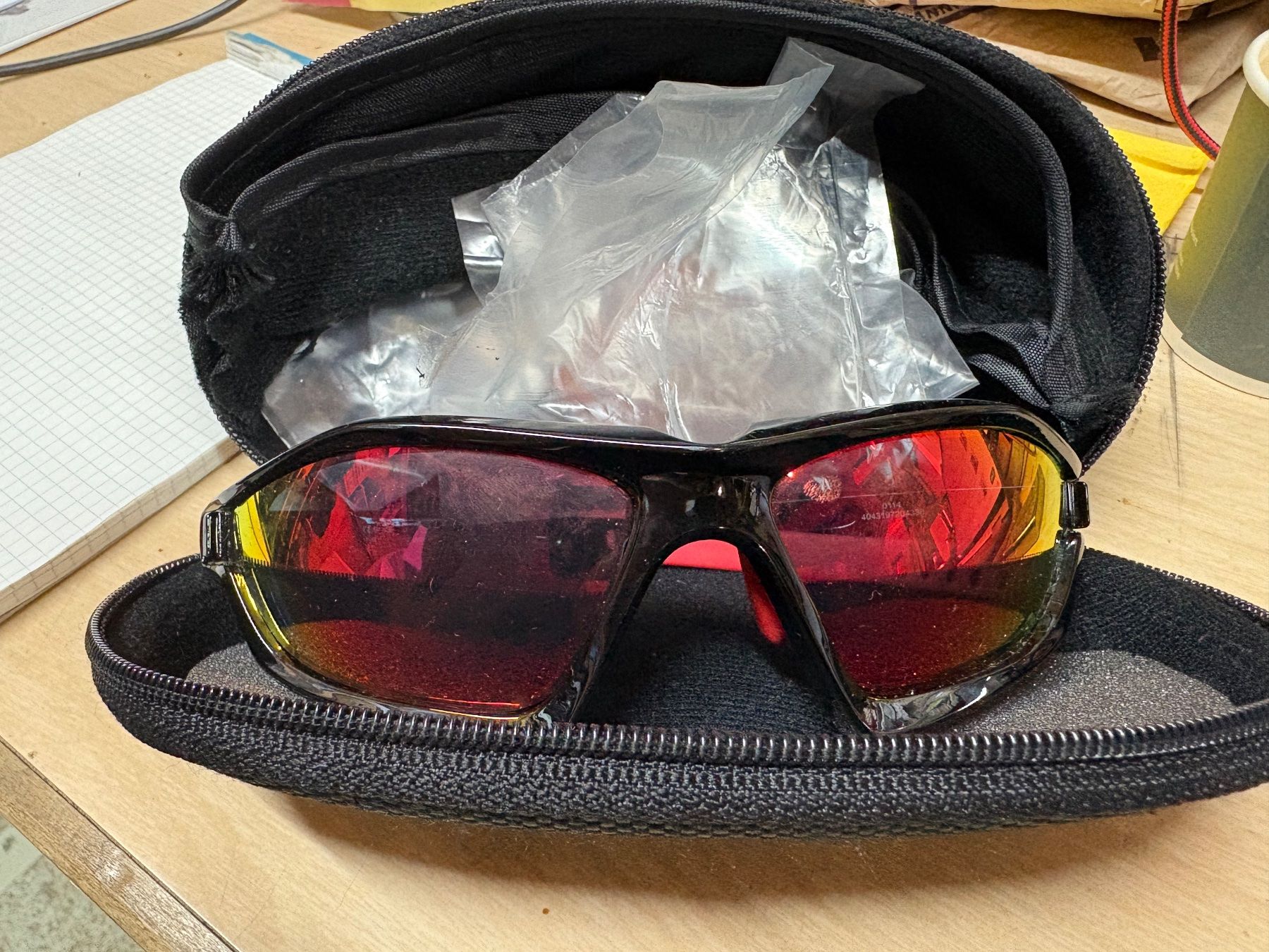 Uvex Occhiali & Lenti: Uvex Sonnenbrille – Usato da Oberentfelden venduto da dar_7gzv 2
