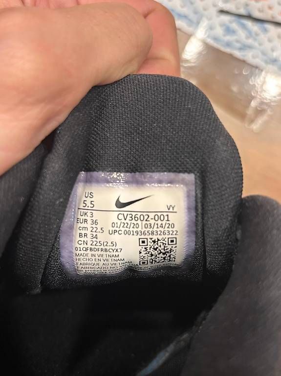 Herrenschuhe: Nike Shox Schwarz Gr. 36 – Gebraucht aus Zollikofen von Eve_fund 4