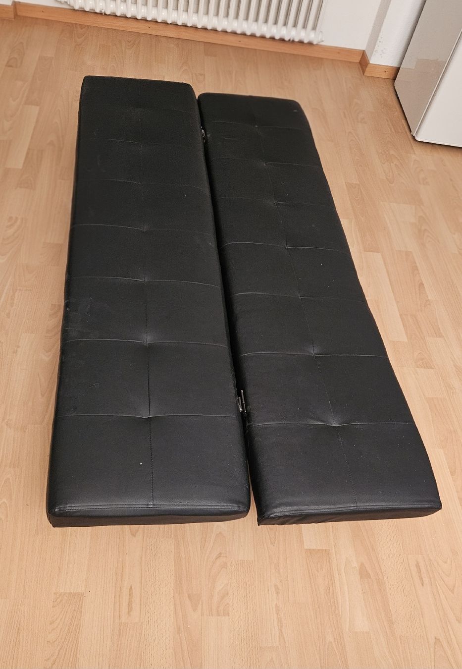 Divani: Schlafsofa / Klappsofa  – Usato da Däniken SO venduto da lau_z5nb 1