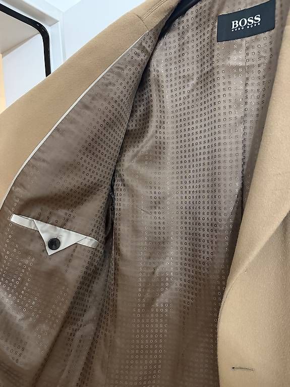 Hugo Boss Cappotti: Boss Mantel camel cashmere wool slim fit – Usato da Schaffhausen venduto da Goni17 4