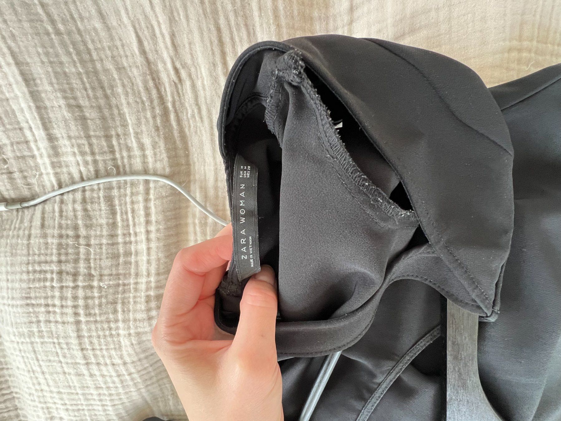 Zara Vestiti: Robe midi noire Zara – Usato da Zürich venduto da mps_9cp7 2