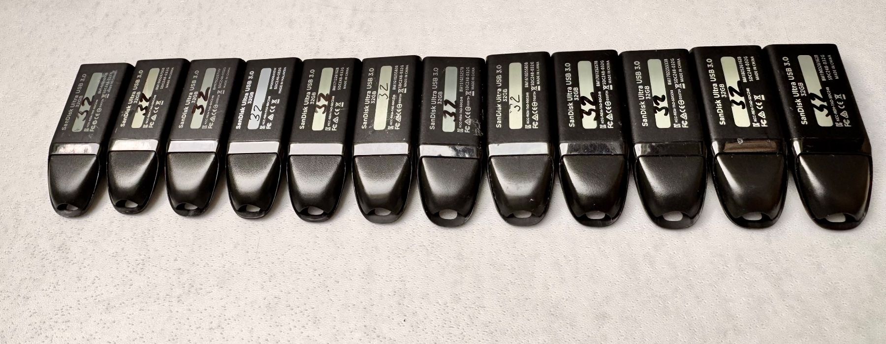 Sandisk Chiavette USB: 12 x SanDisk USB 3.0 Sticks 32 GB – Usato da Hermetschwil-Staffeln venduto da Mobile2013 3