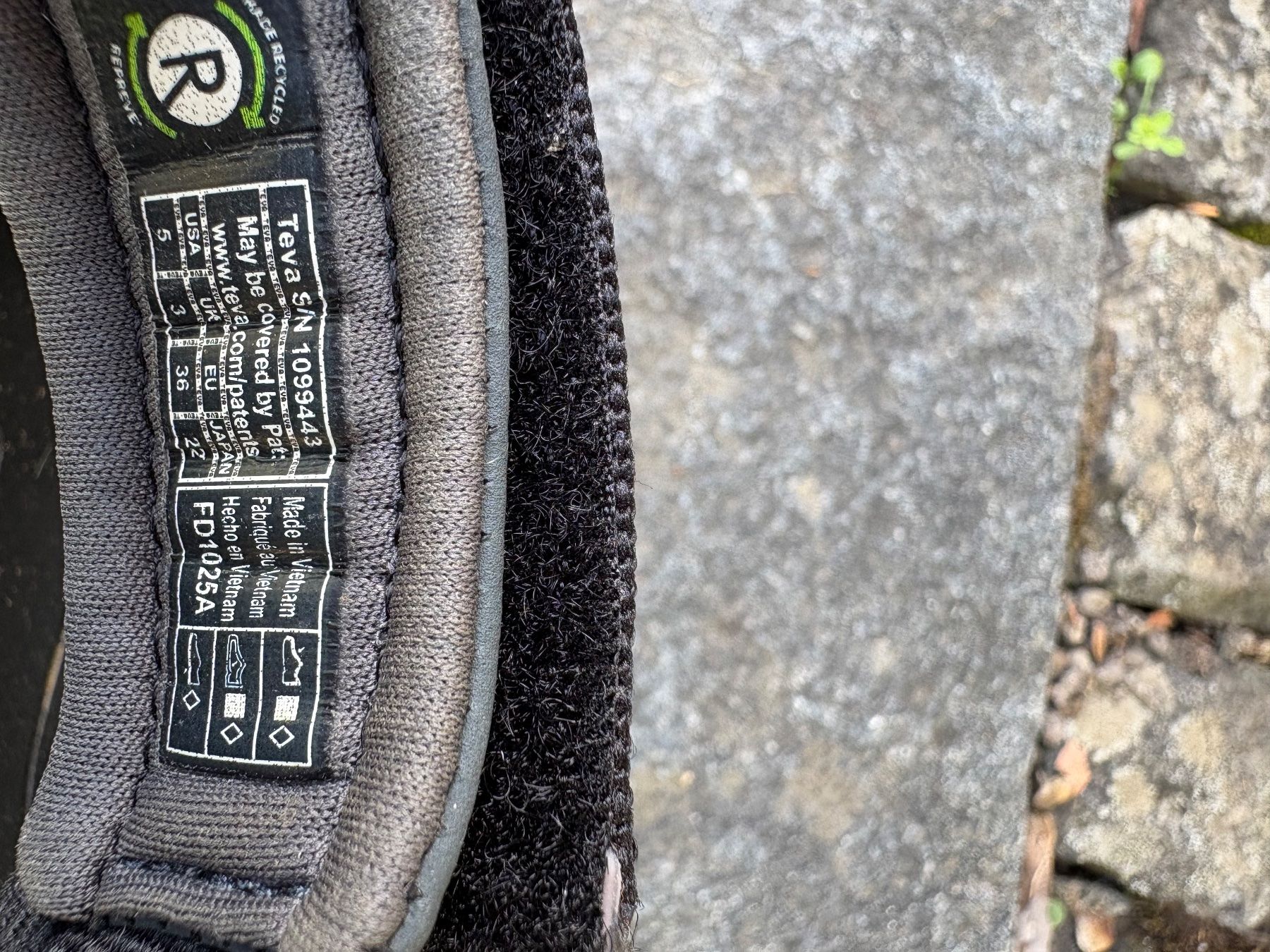 Teva Scarpe da donna: Teva Sandalen: Terra Fi5 Universal – Usato da Zürich venduto da que_kf7d 2