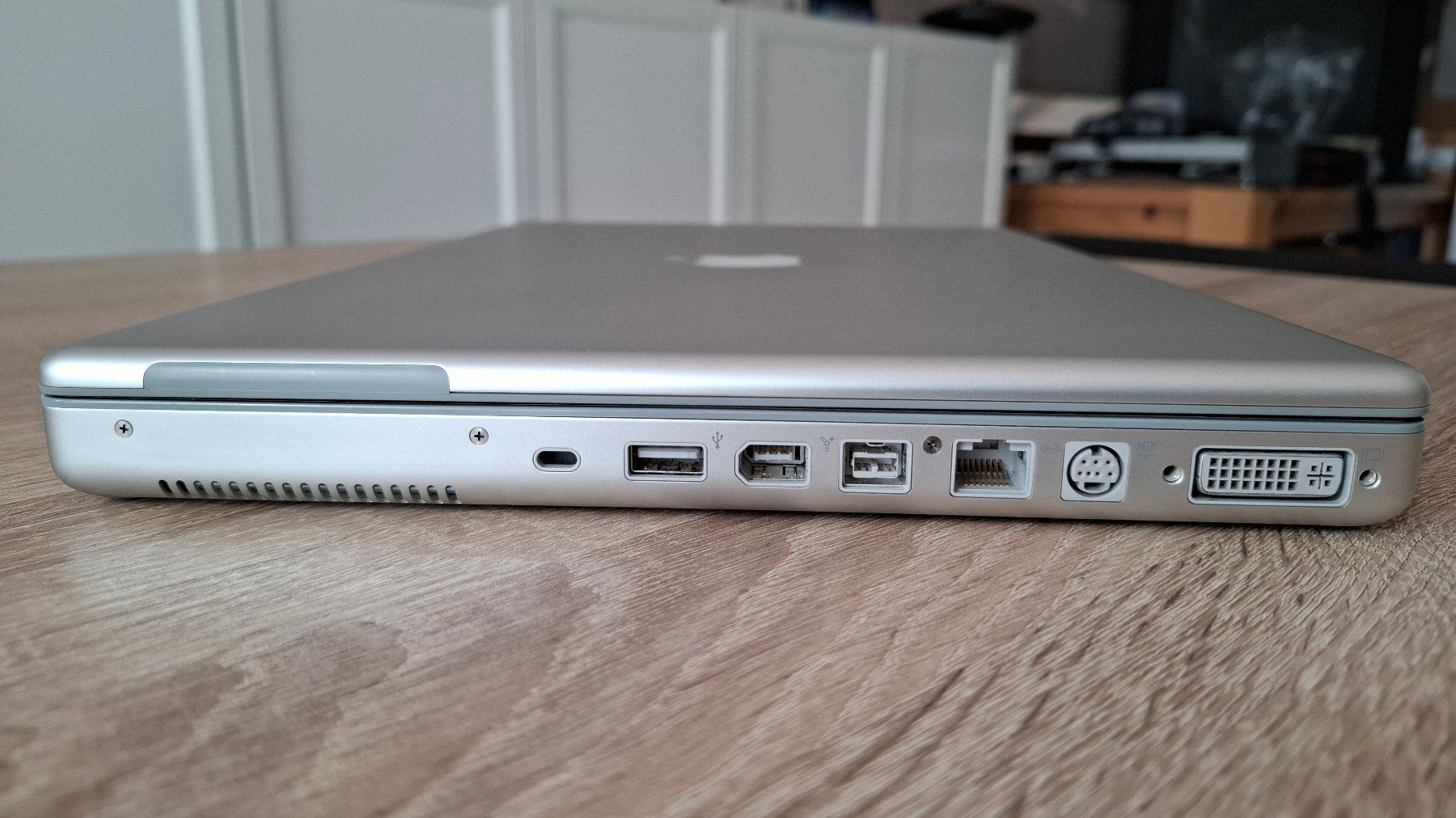Apple Notebook: Apple PowerBook G4 A1138 – Usato da Lützelflüh-Goldb venduto da Procyon7.pk 4