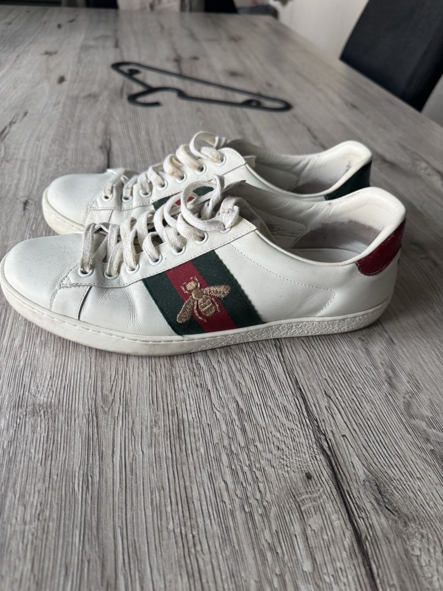 Gucci Scarpe da uomo: Gucci Sneaker weiss mit Biene – Usato da Villmergen venduto da van_xv9t 1