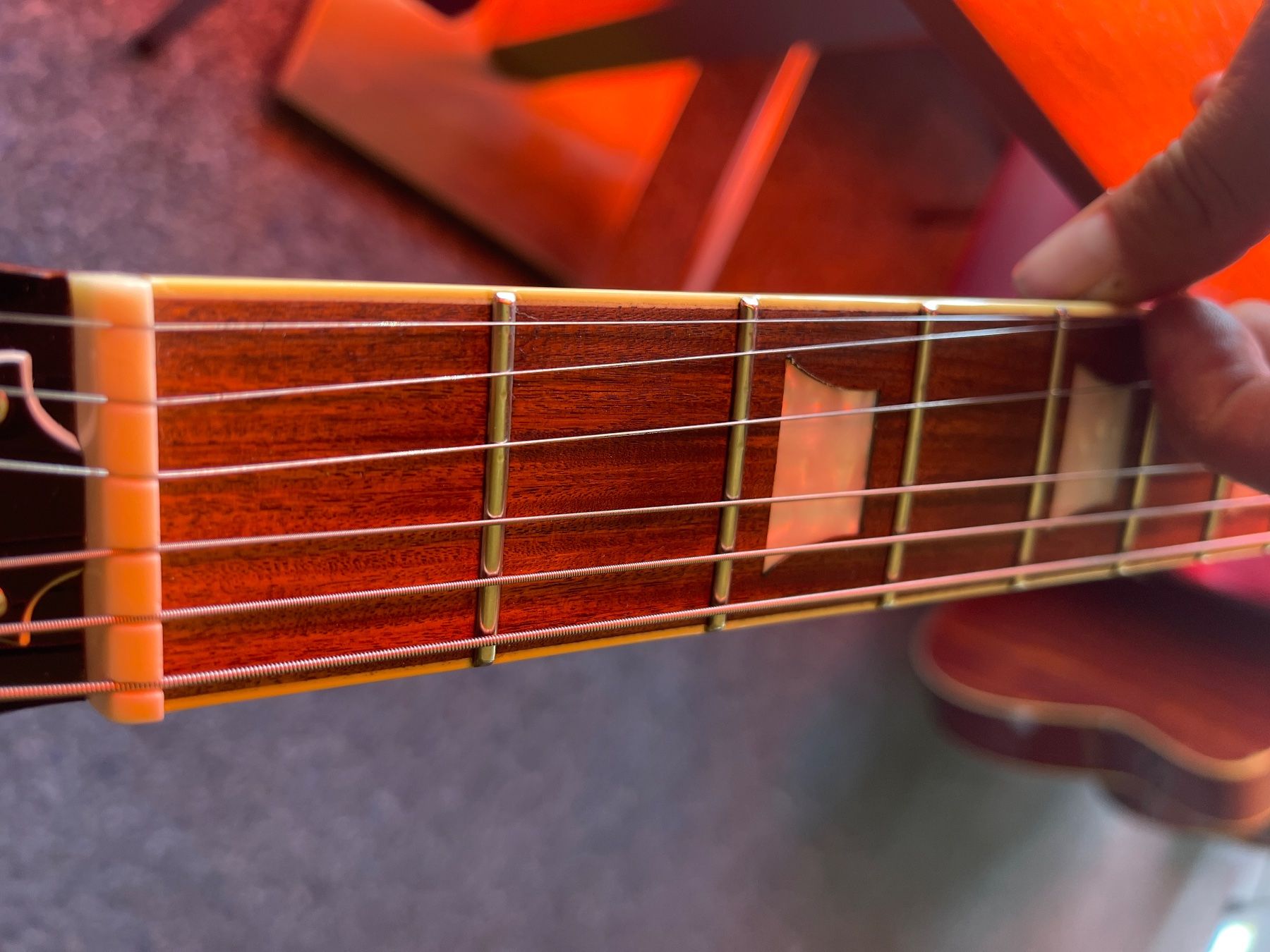 Epiphone Strumenti musicali: EPIPHONE Les Paul '56 Gold Top E-Gitarre inkl. Koffer – Usato da Kaiserstuhl AG venduto da GTM-Kaiserstuhl 7