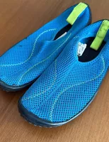 Wasserschuhe Gr 34-35