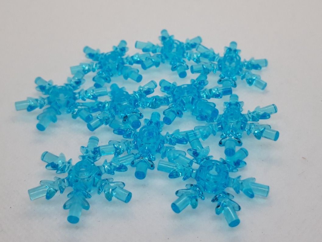 Lego Spielzeuge: Lego 10 Stk. Eiskristall (neu) – Neu und originalverpackt aus Inwil von Dokyiioto