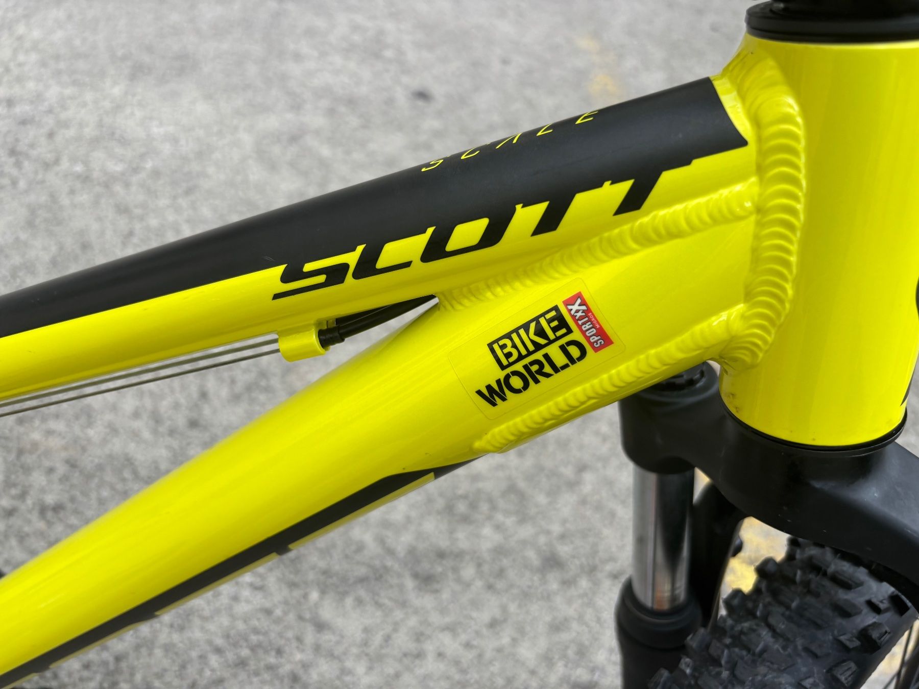 Scott Velos: Scott Scale 24 Disc Kindervelo – Gebraucht aus Zürich von Bertis5 4