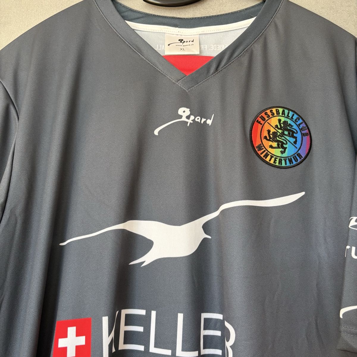 Canottiere & Pantaloni: Fc Winterthur Trikot Gepard 3rd – Usato da Winterthur venduto da LaBodega 1