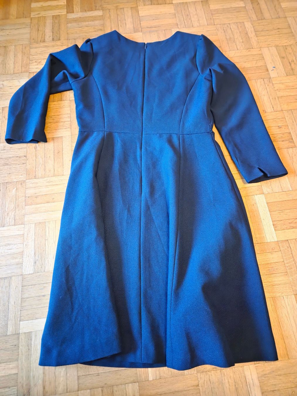 Robes: Kleid Gr. M – D'occasion à Basel par grandfamily 1