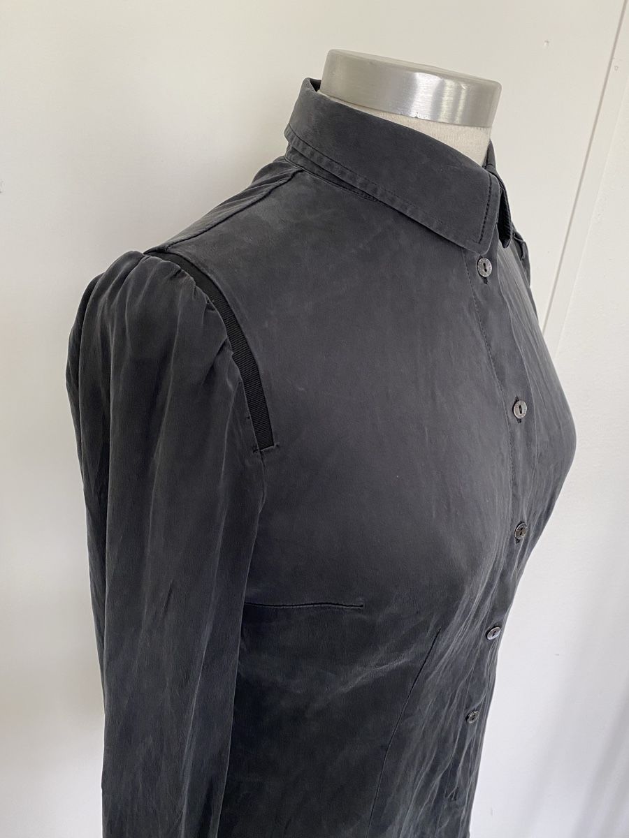 Dolce & Gabbana Chemisiers: Dolce & Gabbana Bluse /  Seide / Gr. M – D'occasion à Balzers par styleee 5