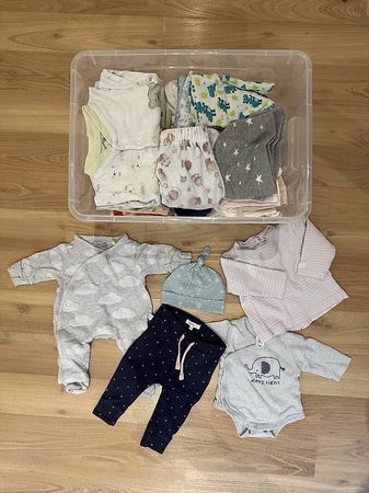 Babykleidung Gr. 50