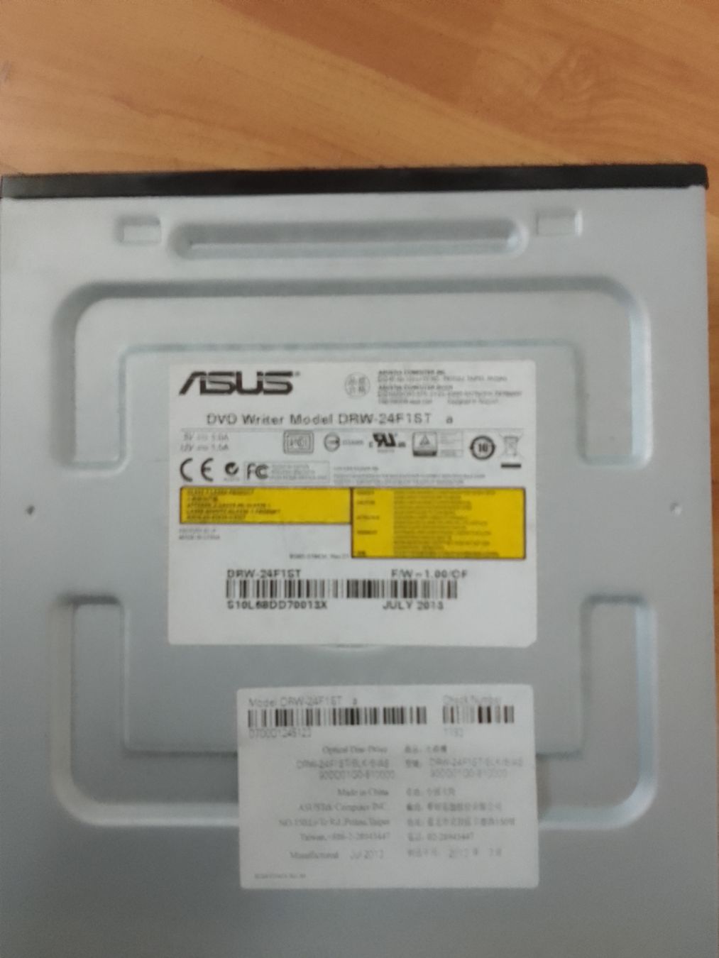 Asus PC: Asus DVD Drive für Workstation PC – Usato da Ebmatingen venduto da swiss.canadian 1