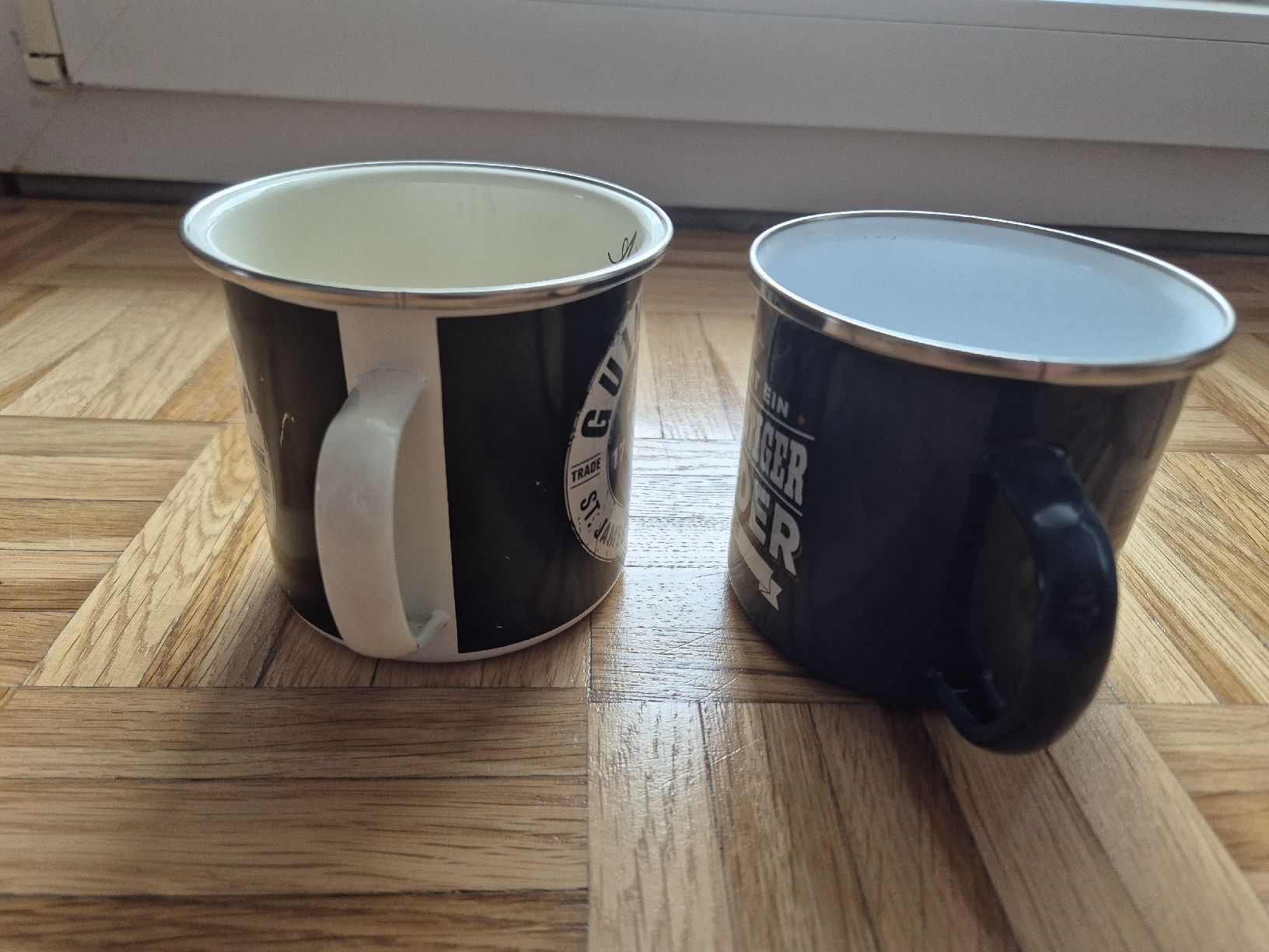 Tazze: 2 Emaille/blech Tassen,Top Zustand – Usato da Richterswil venduto da Bardock0124 3
