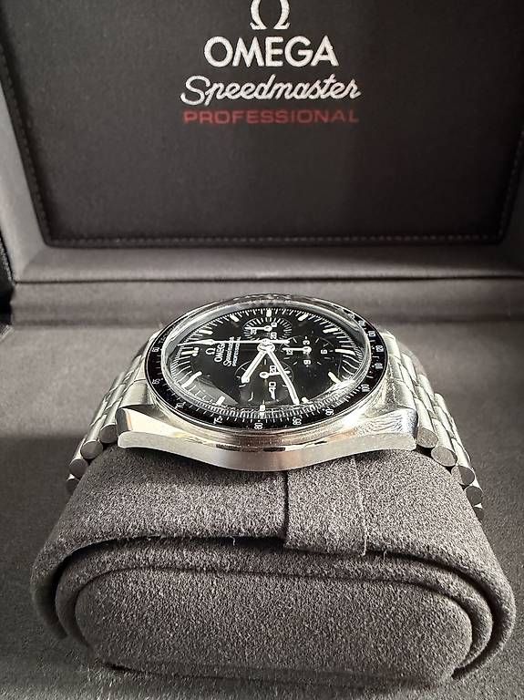 Omega Uhren: Omega Speedmaster Coaxial Haselit – Gebraucht aus Zürich von timeio-swapwatch 4