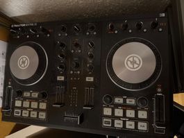 Traktor kontrol s2