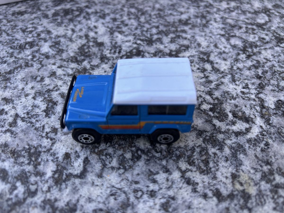 Matchbox Modellini d'auto: Matchbox Jeep CJ-7, blau/weiss – Usato da Bern venduto da justbetter