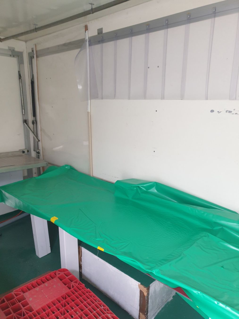 Rimorchi: Imbissanhanger – Usato da Frutigen venduto da Nat61 7