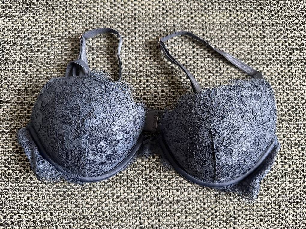 Altra biancheria intima: Push-up BH Victoria Secrets – Usato da Bülach venduto da angelique080882