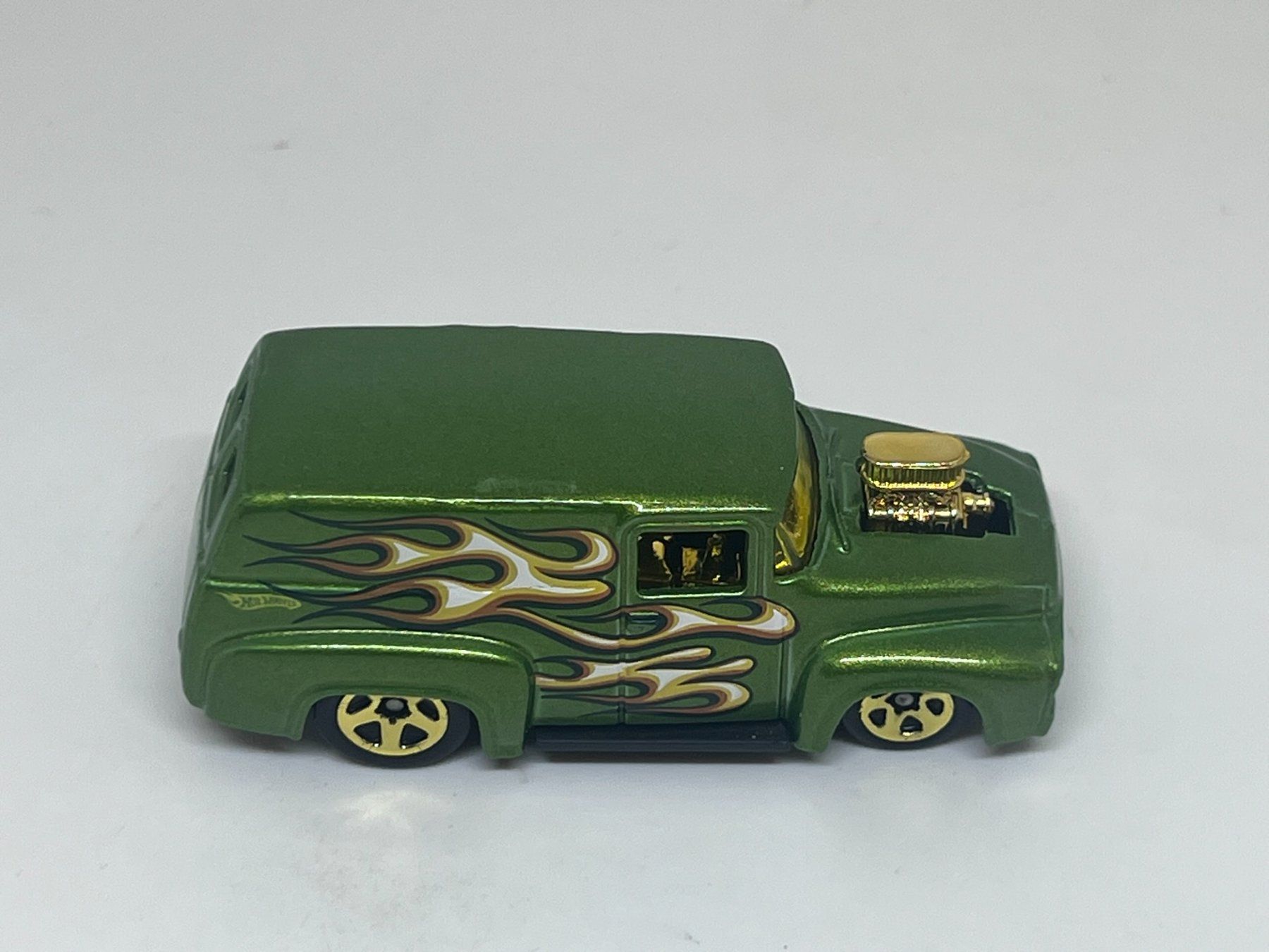 Hot Wheels Modellini d'auto: Hot Wheels '56 Ford – Nuovo (secondo la descrizione) da Wildegg venduto da LaaBoutique 1