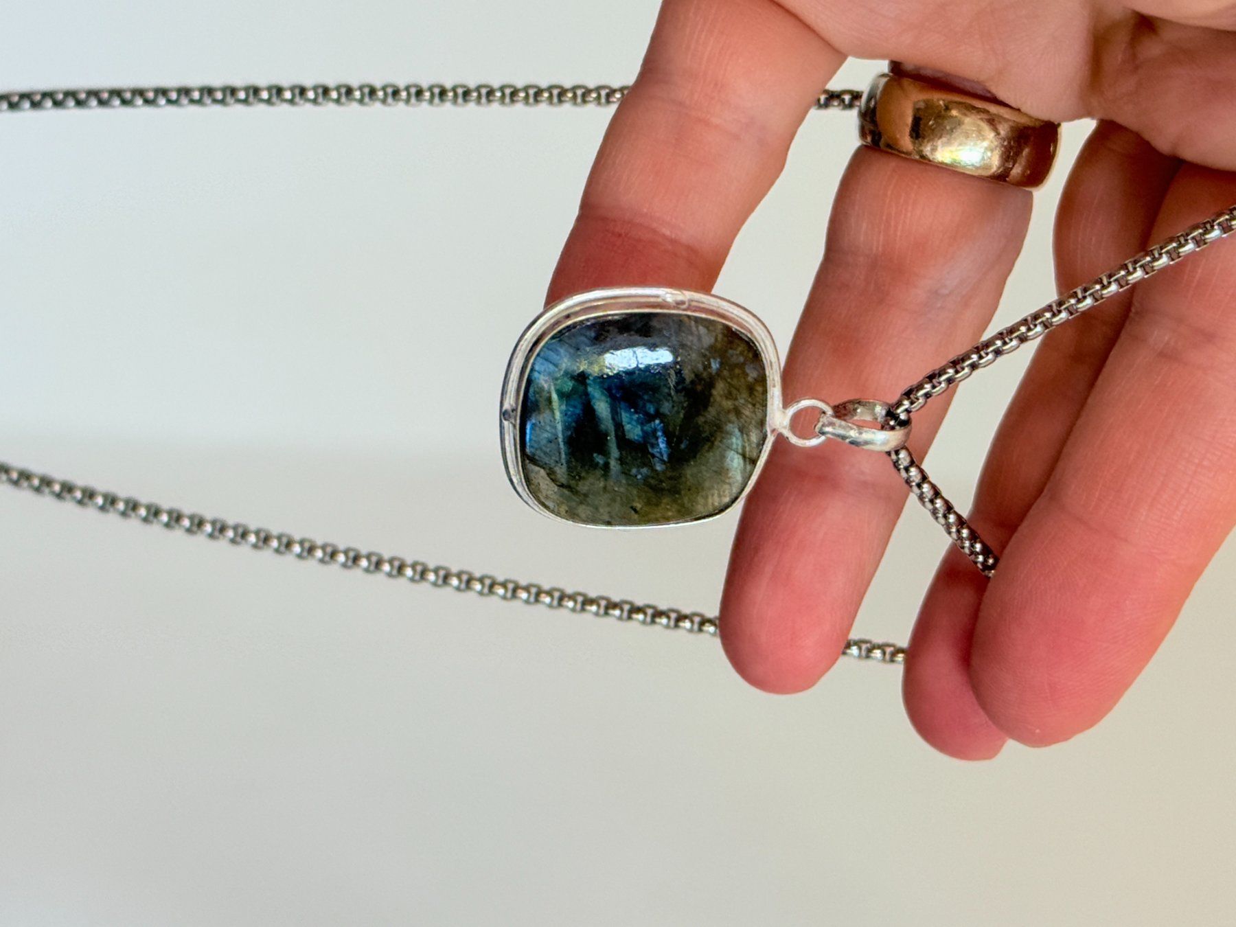 Ketten: Collier Labradorite neuf – Neu und originalverpackt aus Genève von AWWA 6