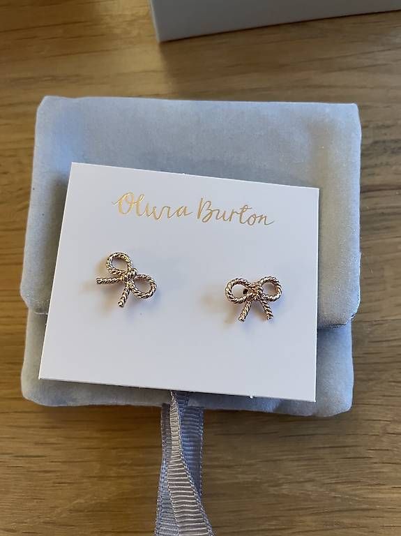 Orecchini pendenti & Orecchini a lobo: NEU Olivia Burton Ohrringe Schleife  – Usato da Arlesheim venduto da Davocado