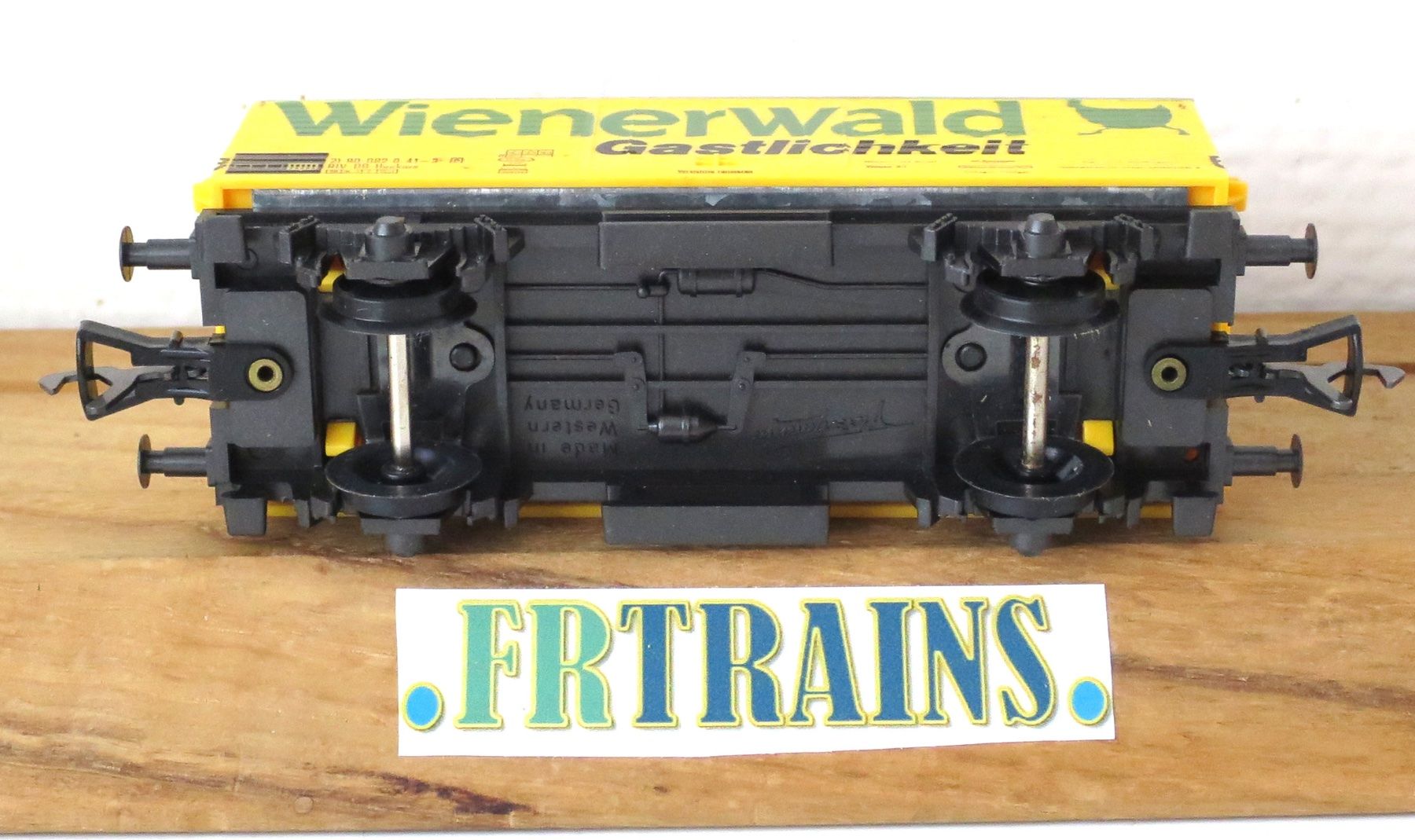 Fleischmann Modellini di ferrovie: FLEISCHMANN 5041 DB COUVERT WIENERWALD – Usato da Gland venduto da FRtrains 3