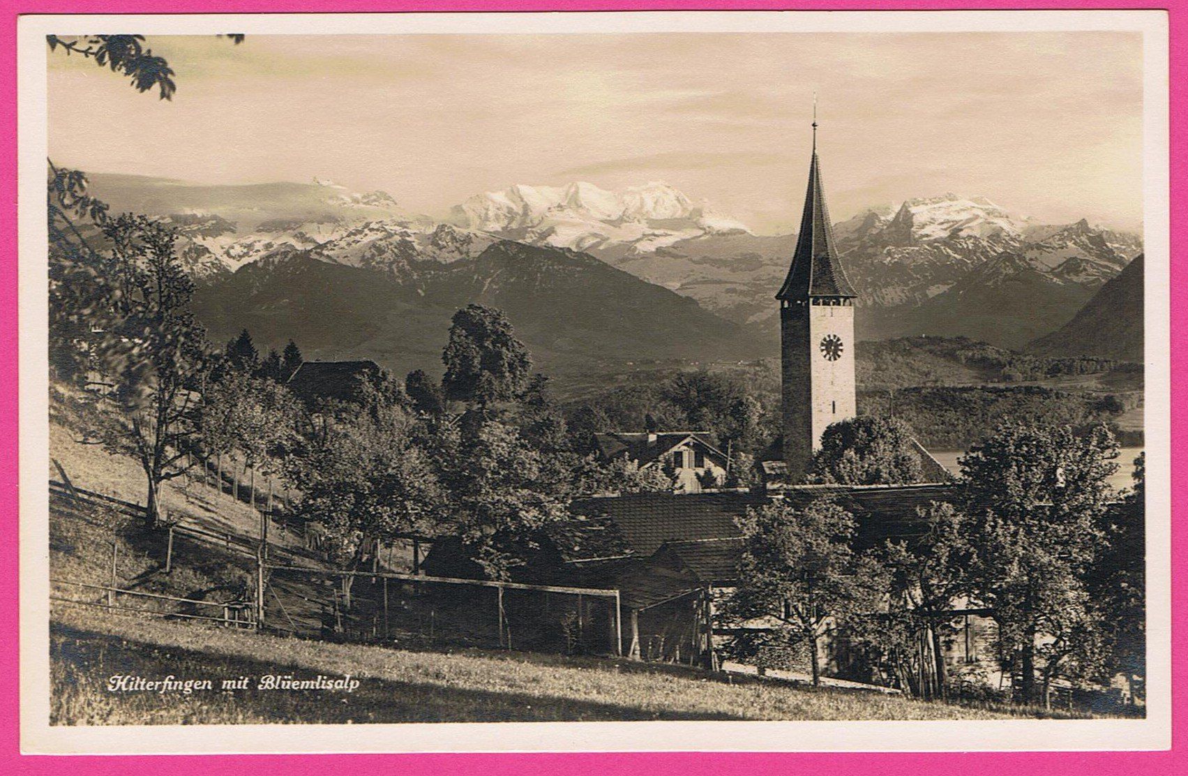 Cartoline postali: Hilterfingen mit Blüemlisalp – Usato da Einsiedeln venduto da dillie